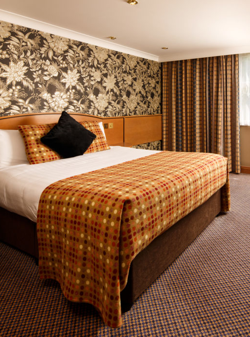 Privilege bedroom at Mercure Wetherby Hotel, double bed, tv, desk, coffee machine